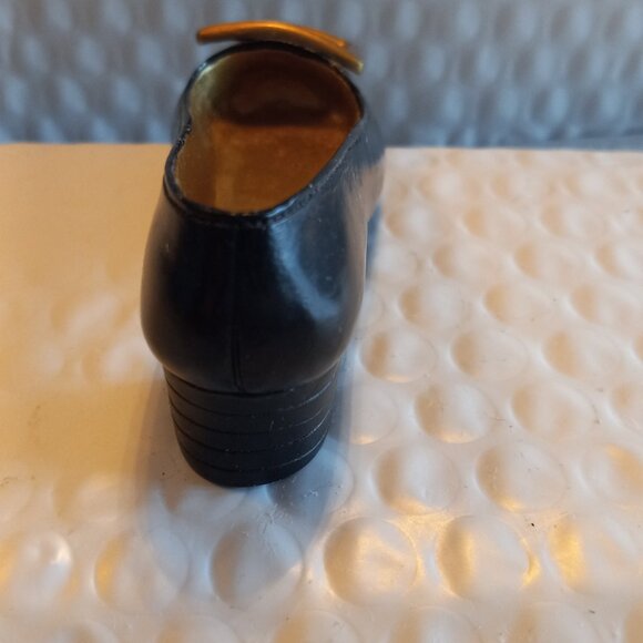 Just The Right Shoe  By Raine Patently Perfect  Mini Figurine 25046 - Picture 3 of 9